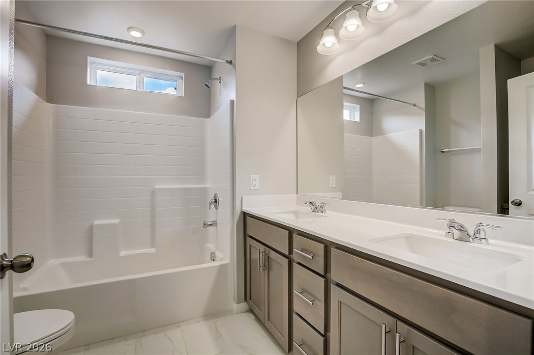 10643 Enridge Avenue Property Photo 40