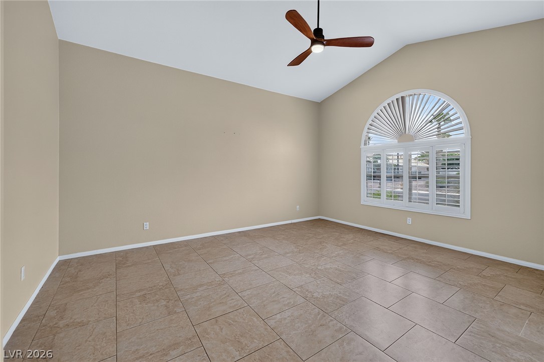 7712 Silver Wells Road Property Photo 14