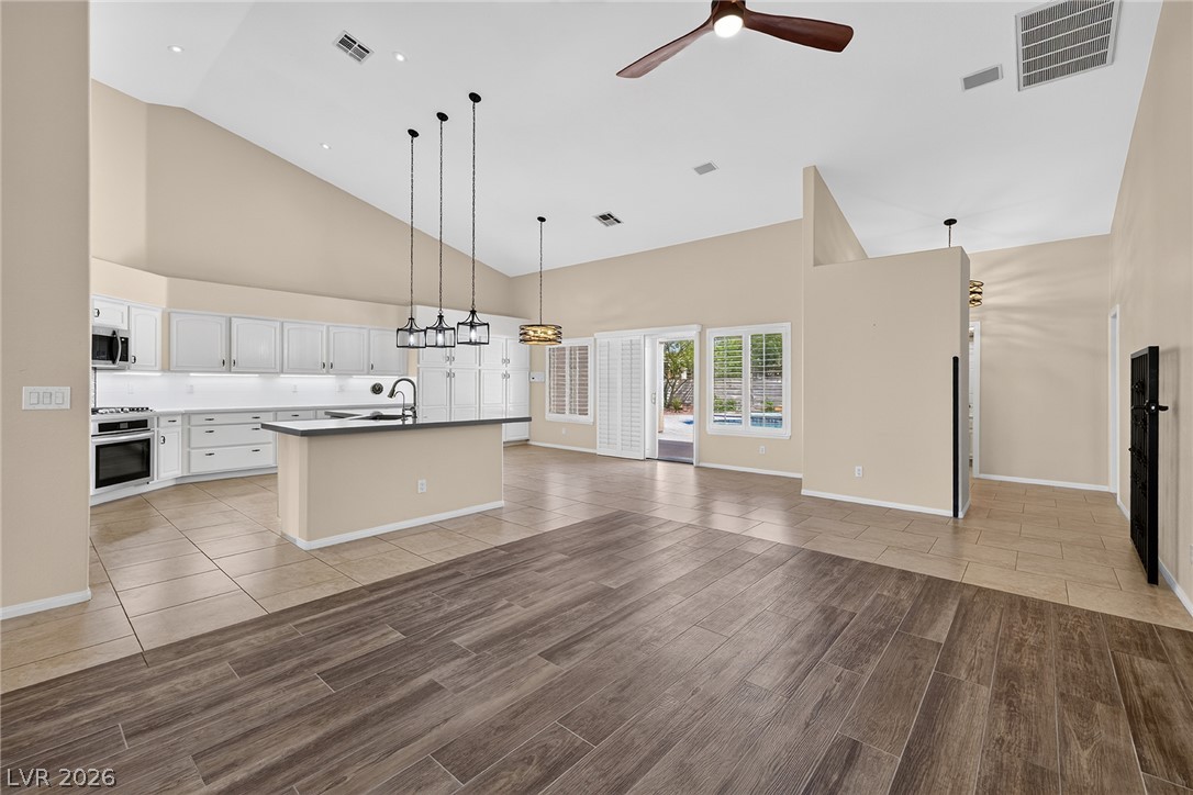 7712 Silver Wells Road Property Photo 15