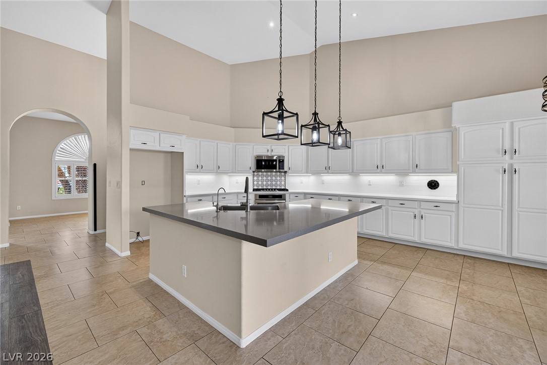 7712 Silver Wells Road Property Photo 18