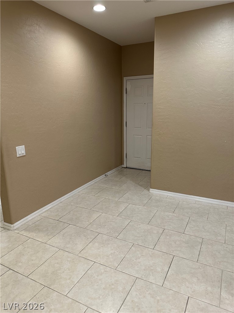 4112 Gliding Gulls Avenue Property Photo 5