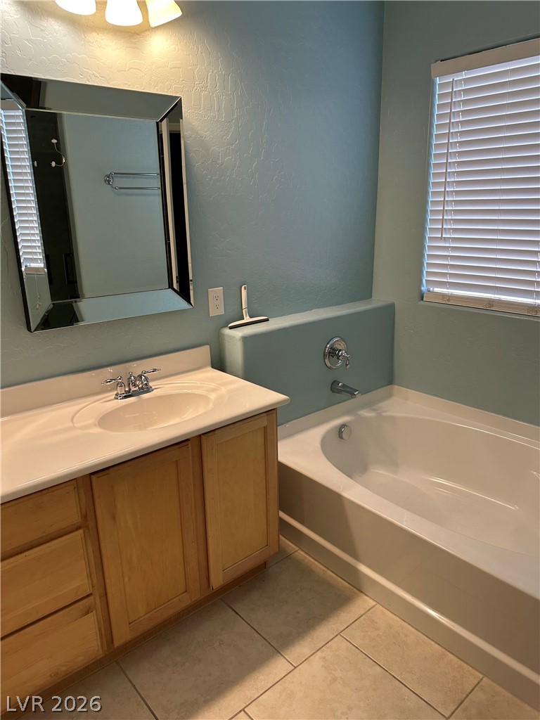 4112 Gliding Gulls Avenue Property Photo 32
