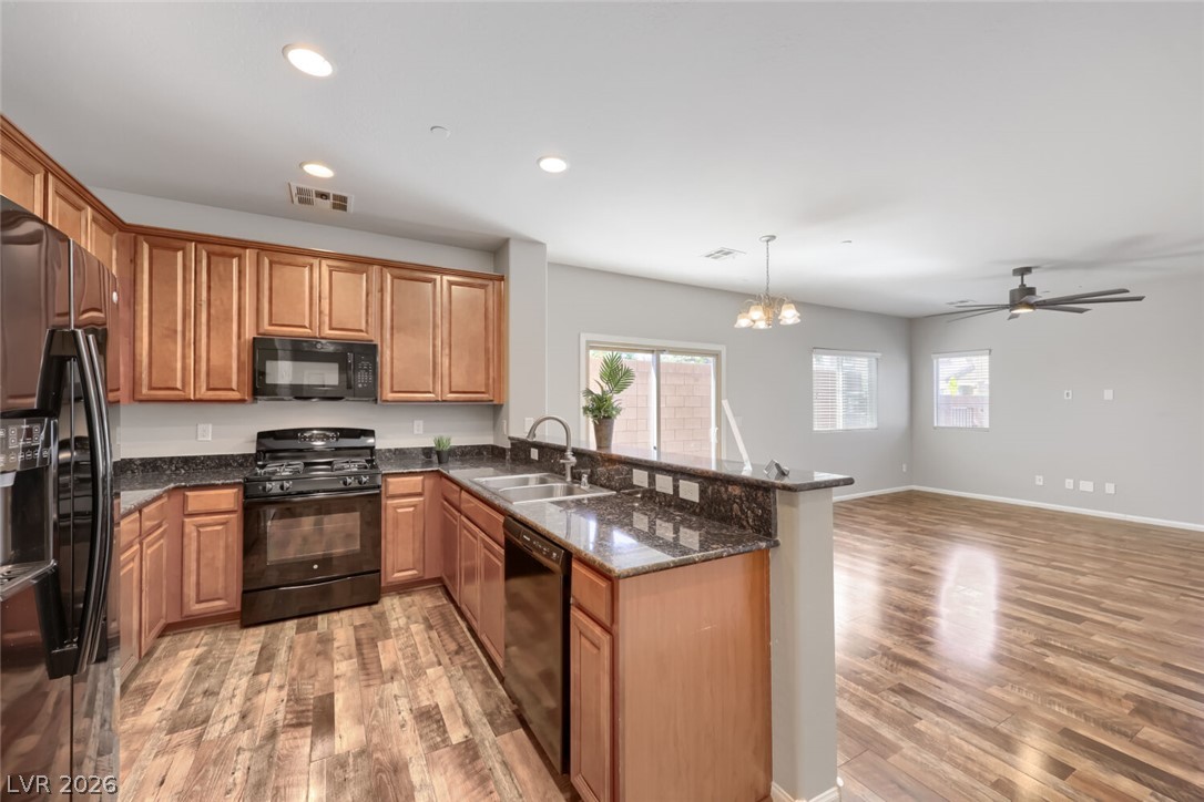 9041 Silken Crests Court Property Photo 10
