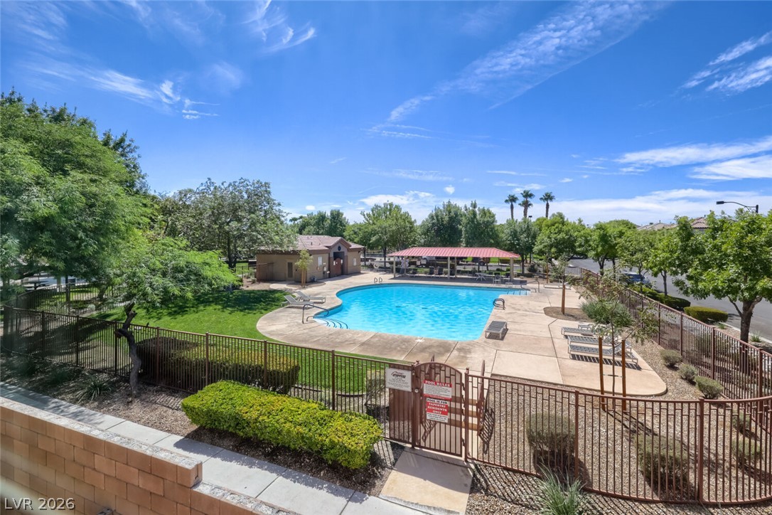 9041 Silken Crests Court Property Photo 28
