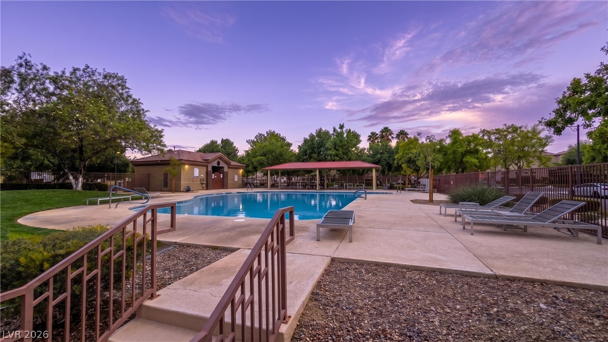 9041 Silken Crests Court Property Photo 29