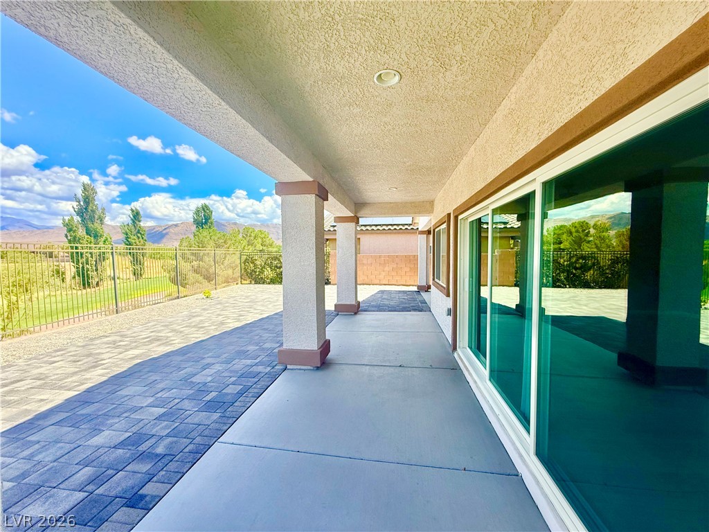 5674 East San Marco Drive Property Photo 7