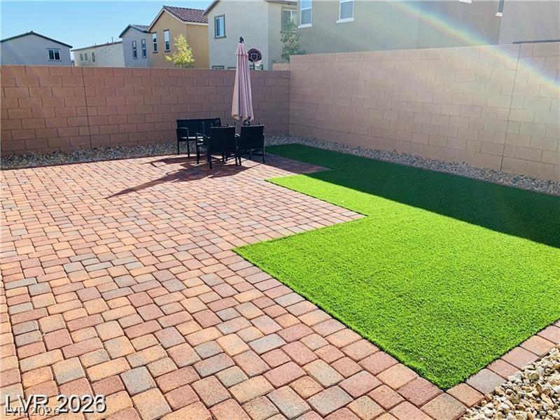 7867 Pink Opal Avenue Property Photo 15