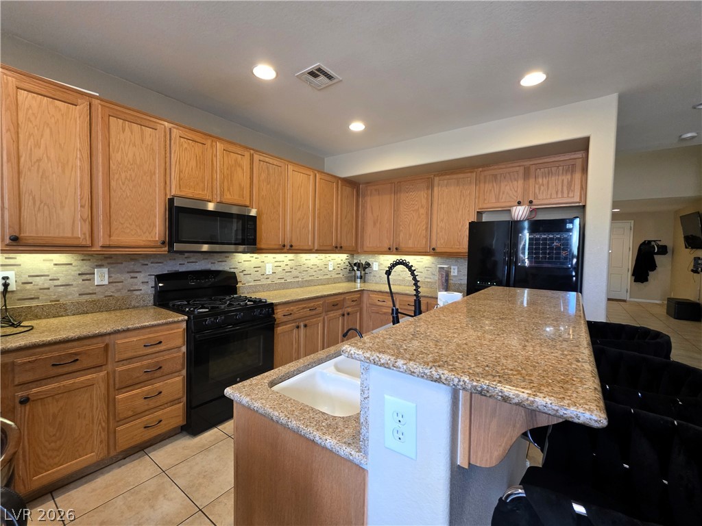 5628 West Tideview Street Property Photo 8