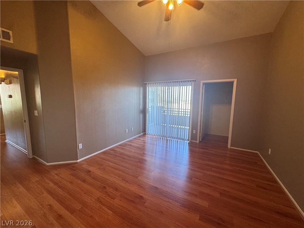 9901 Trailwood Drive 2164 Property Photo 16