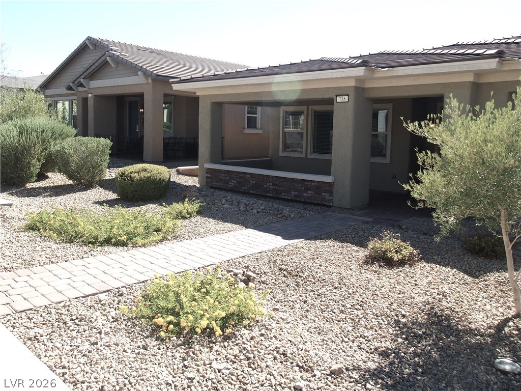 735 Orange Plume Walk Property Photo 3