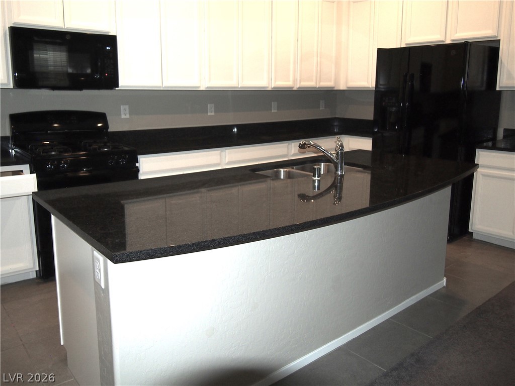 735 Orange Plume Walk Property Photo 8