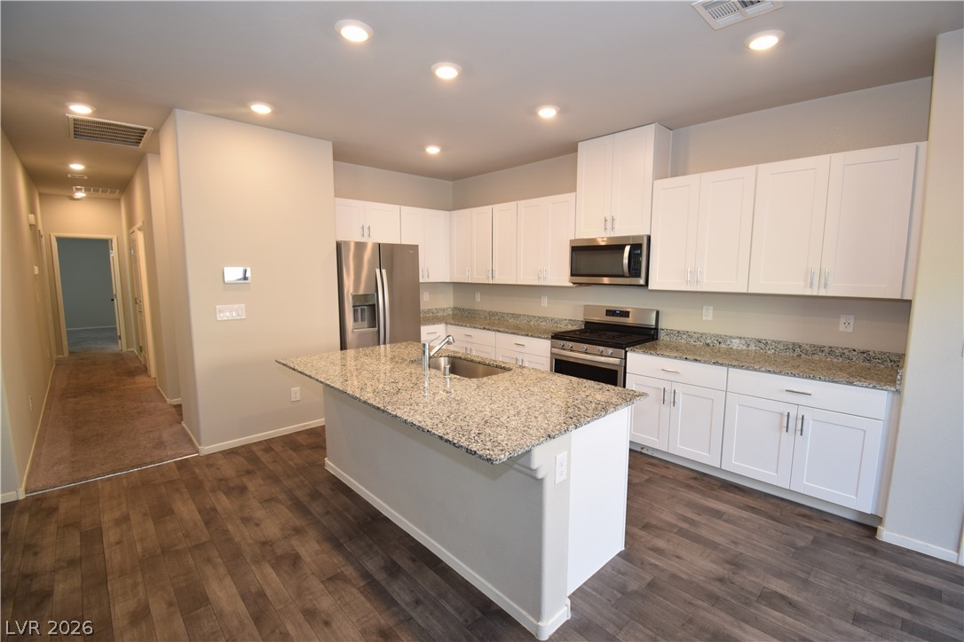7525 Cooks Meadow Street Property Photo 12