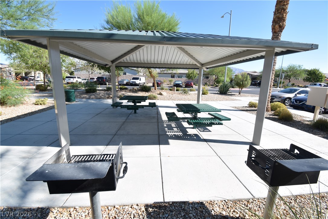 7525 Cooks Meadow Street Property Photo 30