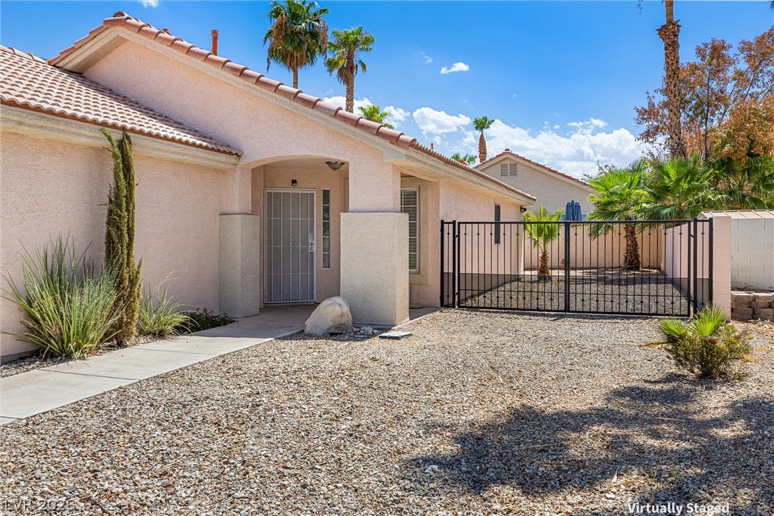 7113 Utopia Way Property Photo 3