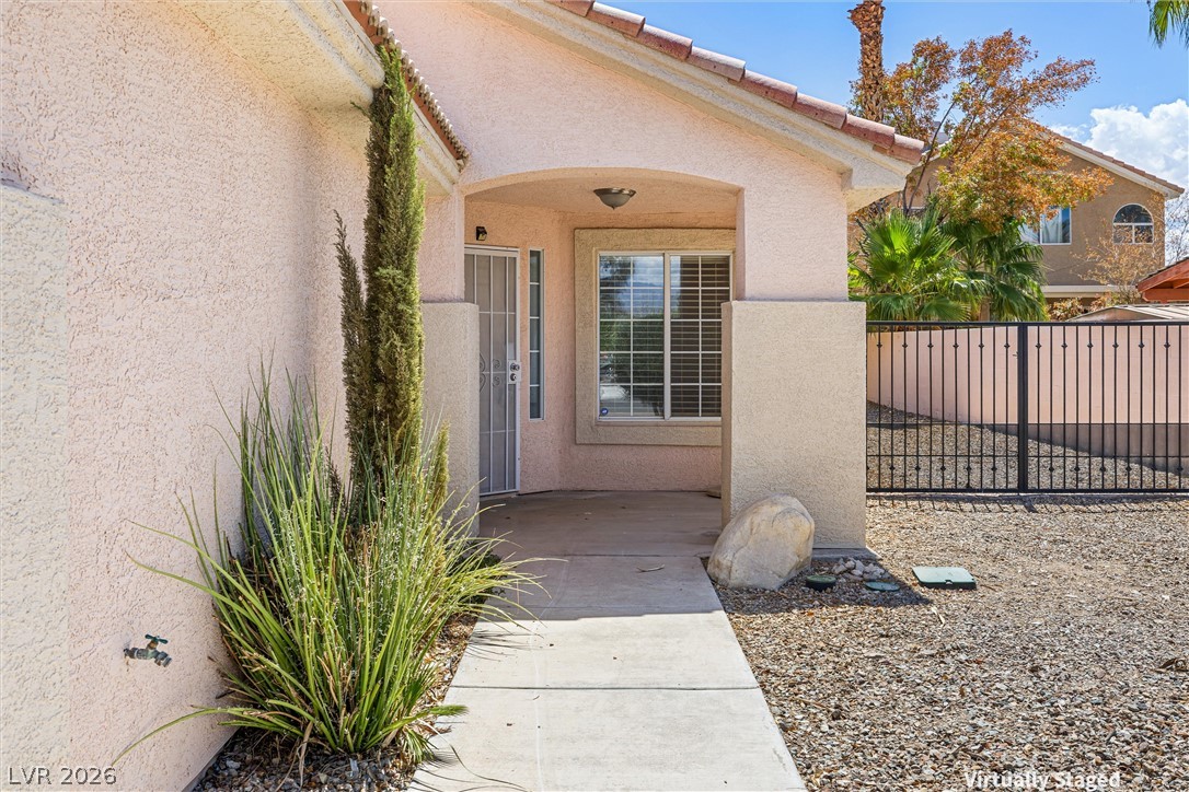 7113 Utopia Way Property Photo 4
