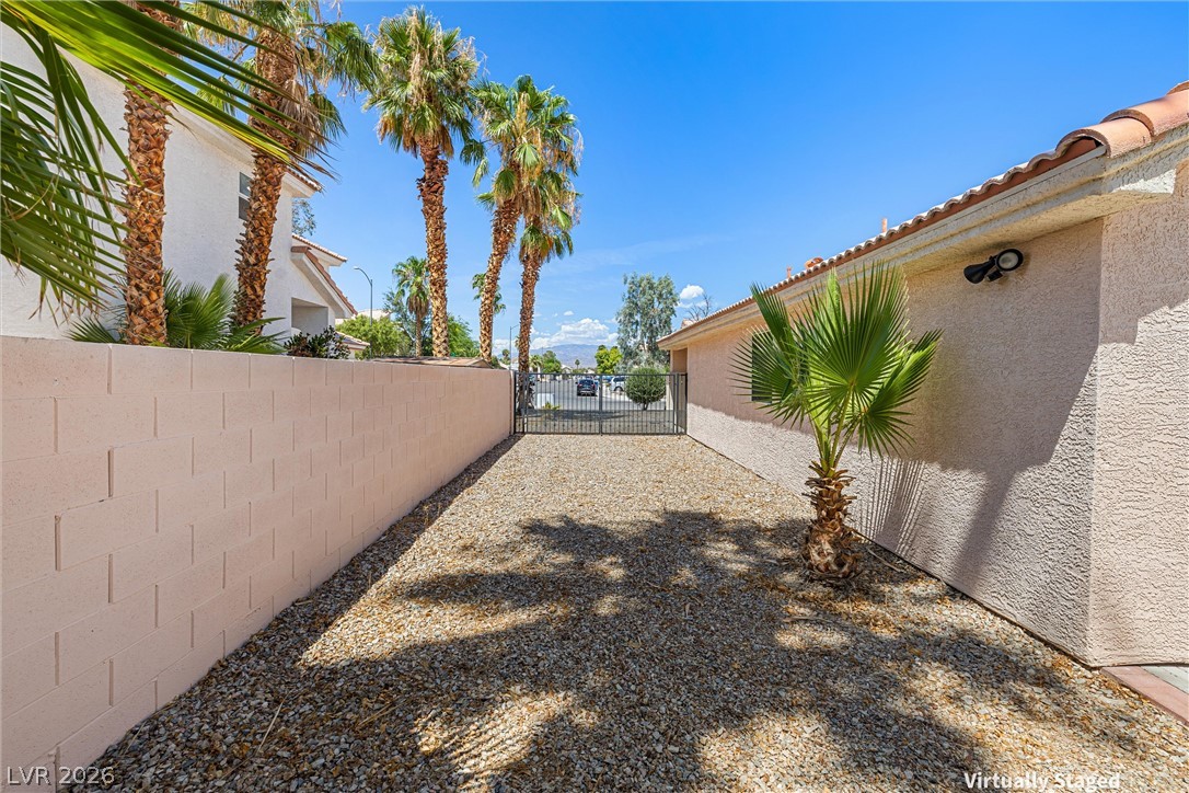 7113 Utopia Way Property Photo 26