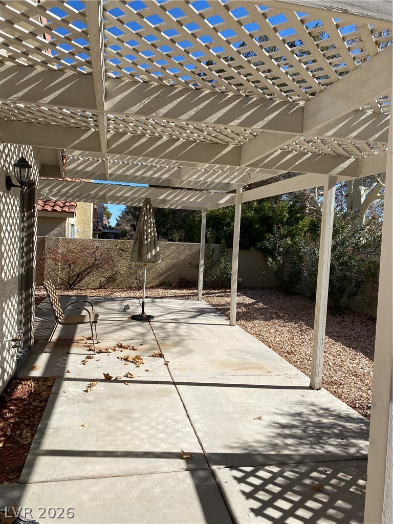 9613 Swan Bay Drive Property Photo 8