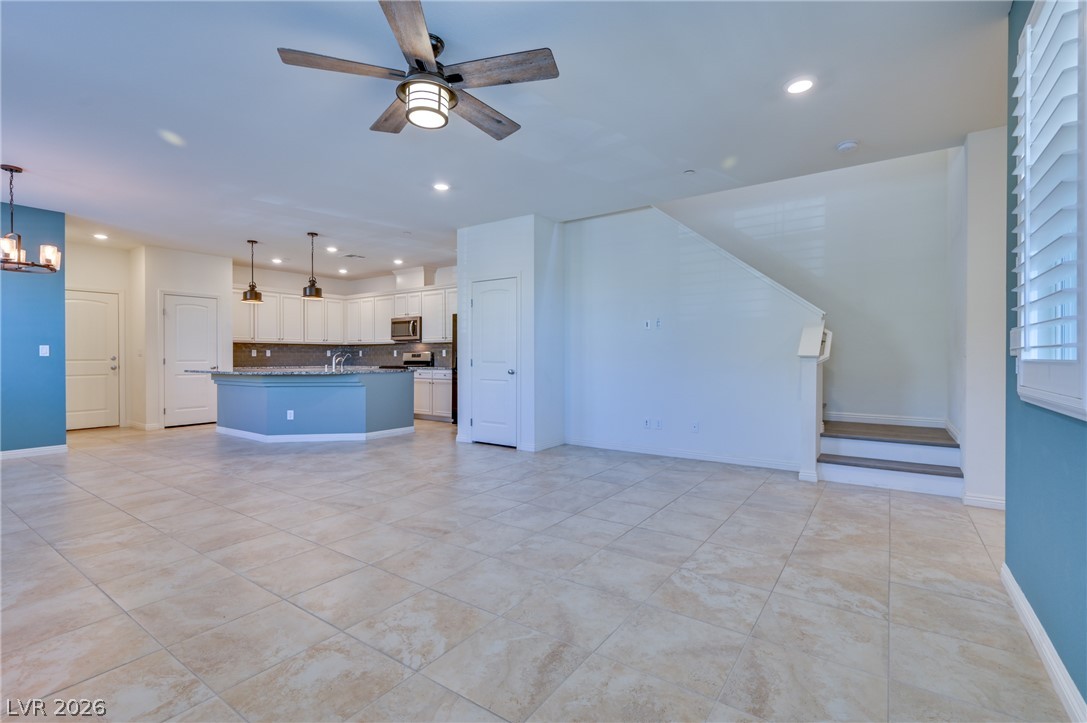 2983 Duverney Avenue Property Photo 9