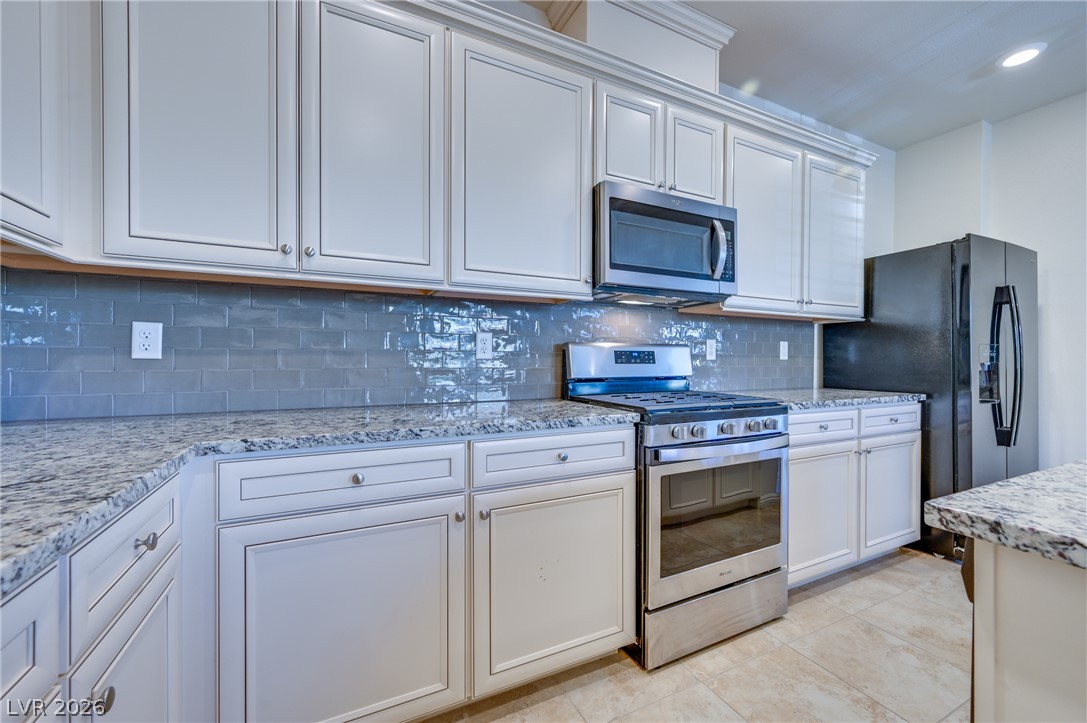 2983 Duverney Avenue Property Photo 21