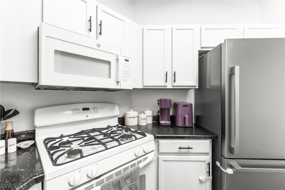 7353 Ridge Star Court Property Photo 18