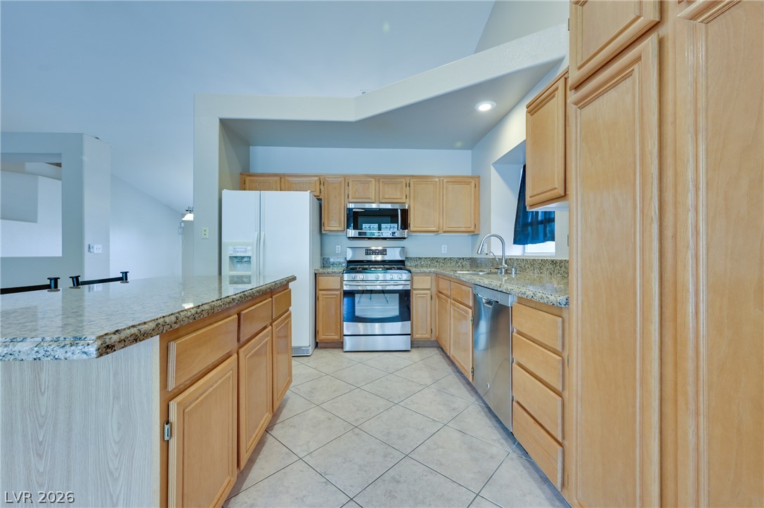561 Pacer Terrace Property Photo 27