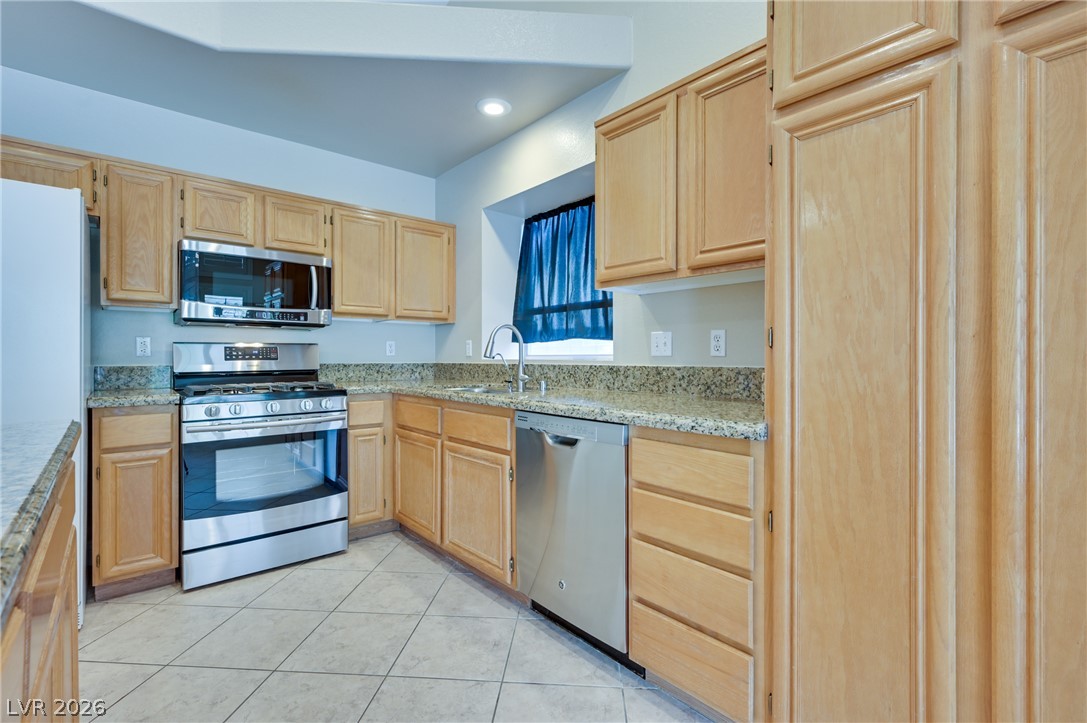 561 Pacer Terrace Property Photo 29