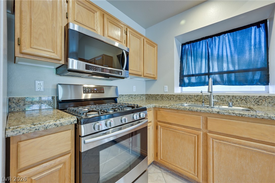 561 Pacer Terrace Property Photo 32