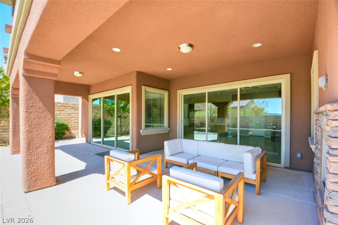 12101 Edgehurst Court Property Photo 24