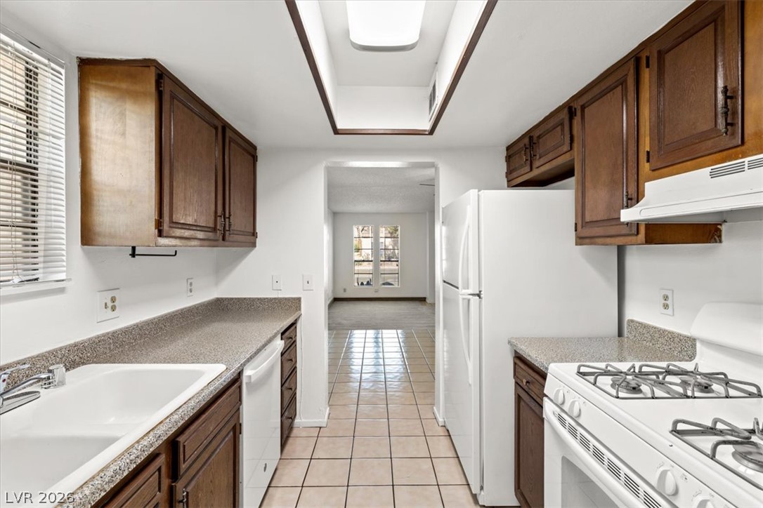 3925 Cambridge Street 2 Property Photo 12