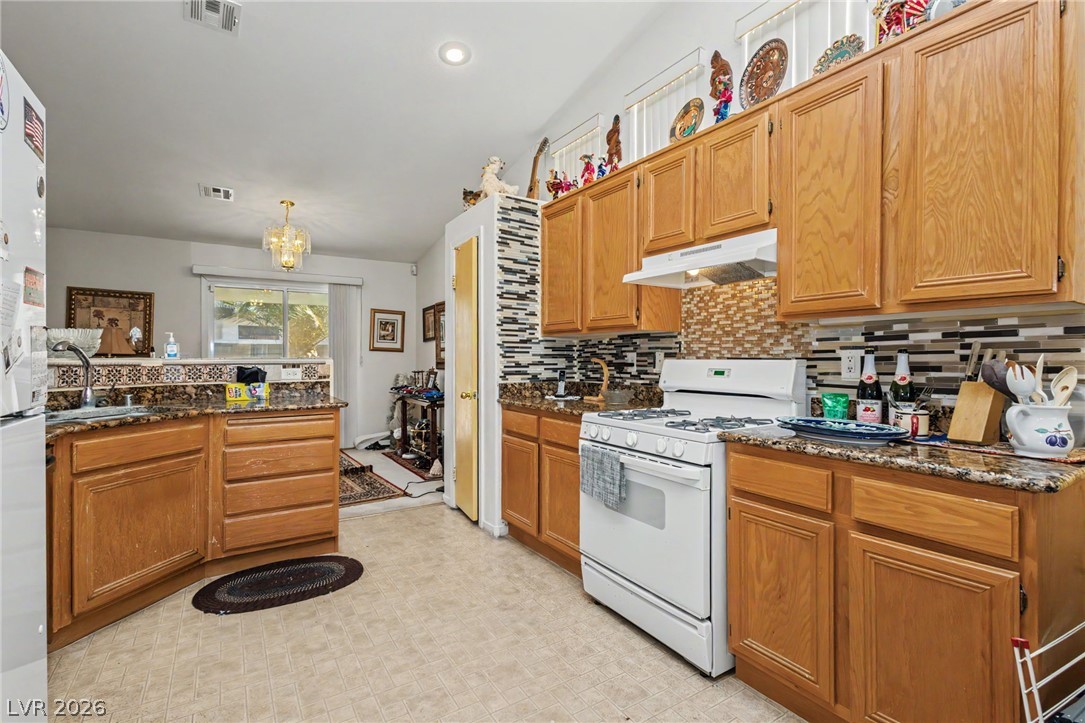 337 Maritocca Avenue Property Photo 13