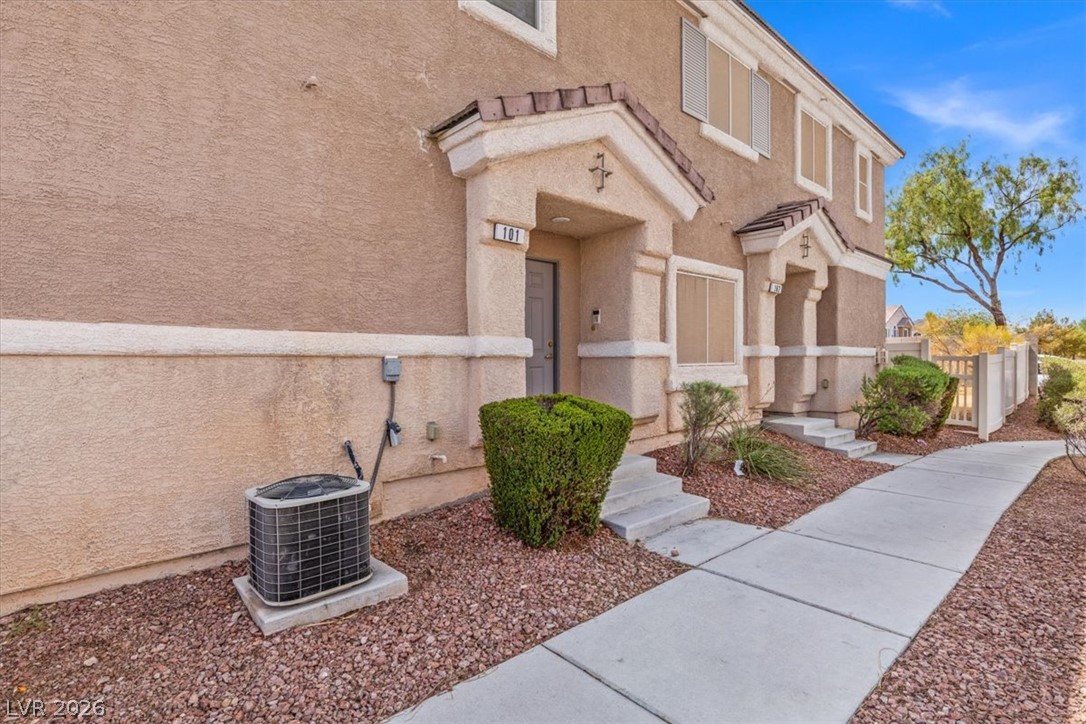 6583 Strolling Plains Lane 101 Property Photo 4