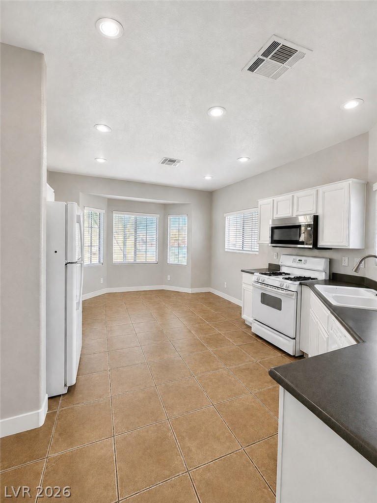 6393 Grays River Court Property Photo 10