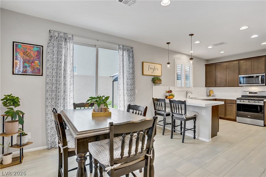 1113 Fragrant Cactus Court Property Photo 6