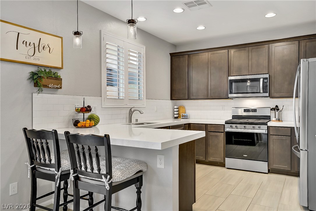 1113 Fragrant Cactus Court Property Photo 9