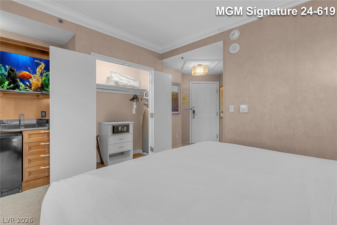 145 East Harmon Avenue 2419&2421 Property Photo 23