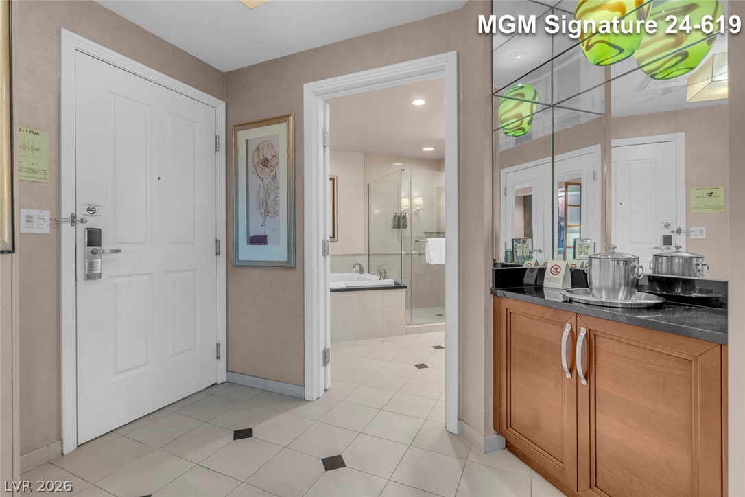 145 East Harmon Avenue 2419&2421 Property Photo 29