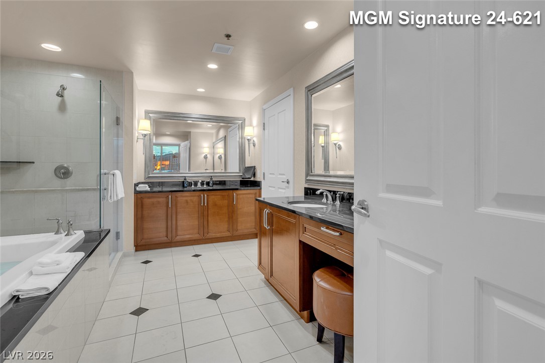 145 East Harmon Avenue 2419&2421 Property Photo 65