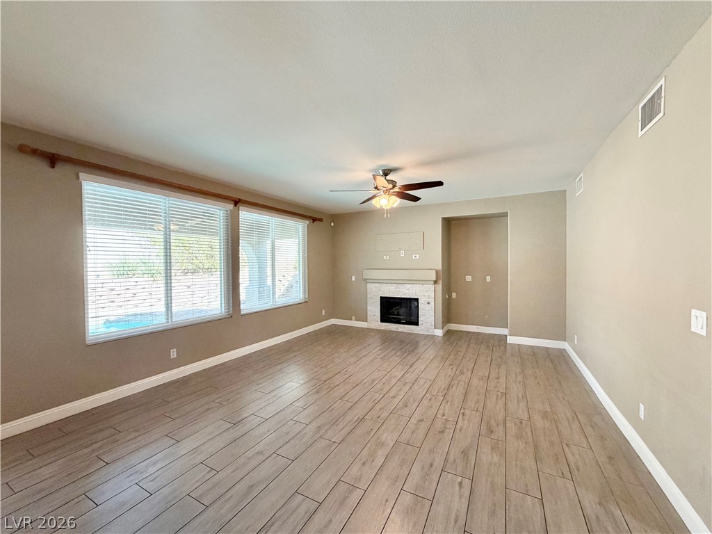 2317 Thayer Avenue Property Photo 6