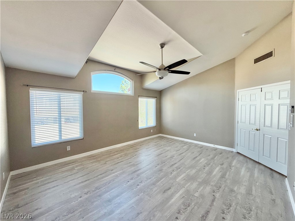 2317 Thayer Avenue Property Photo 11