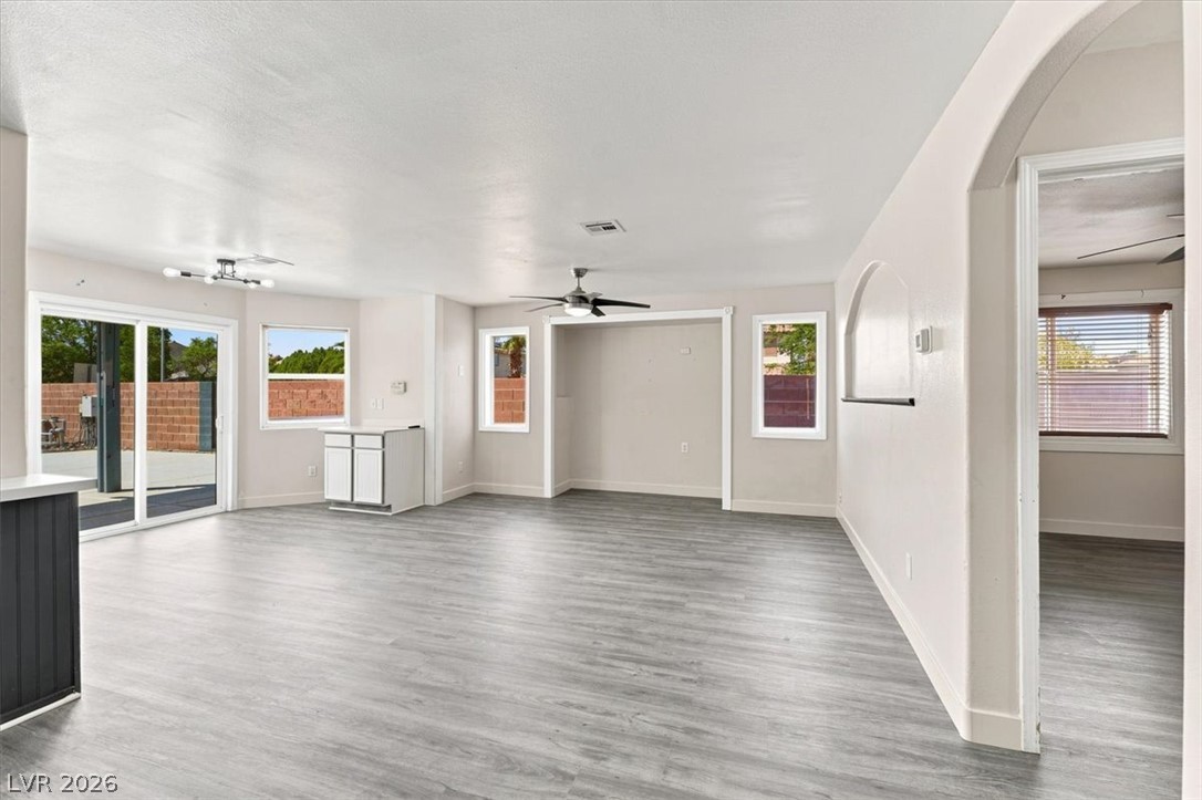 5337 Bright Sun Court Property Photo 10