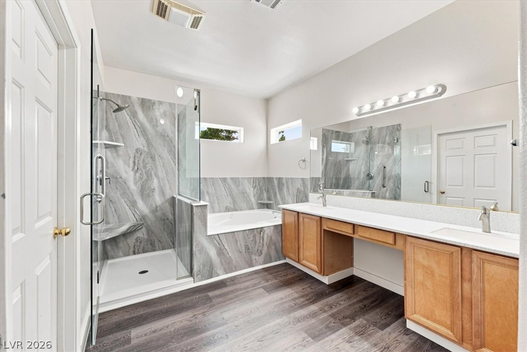 5337 Bright Sun Court Property Photo 24