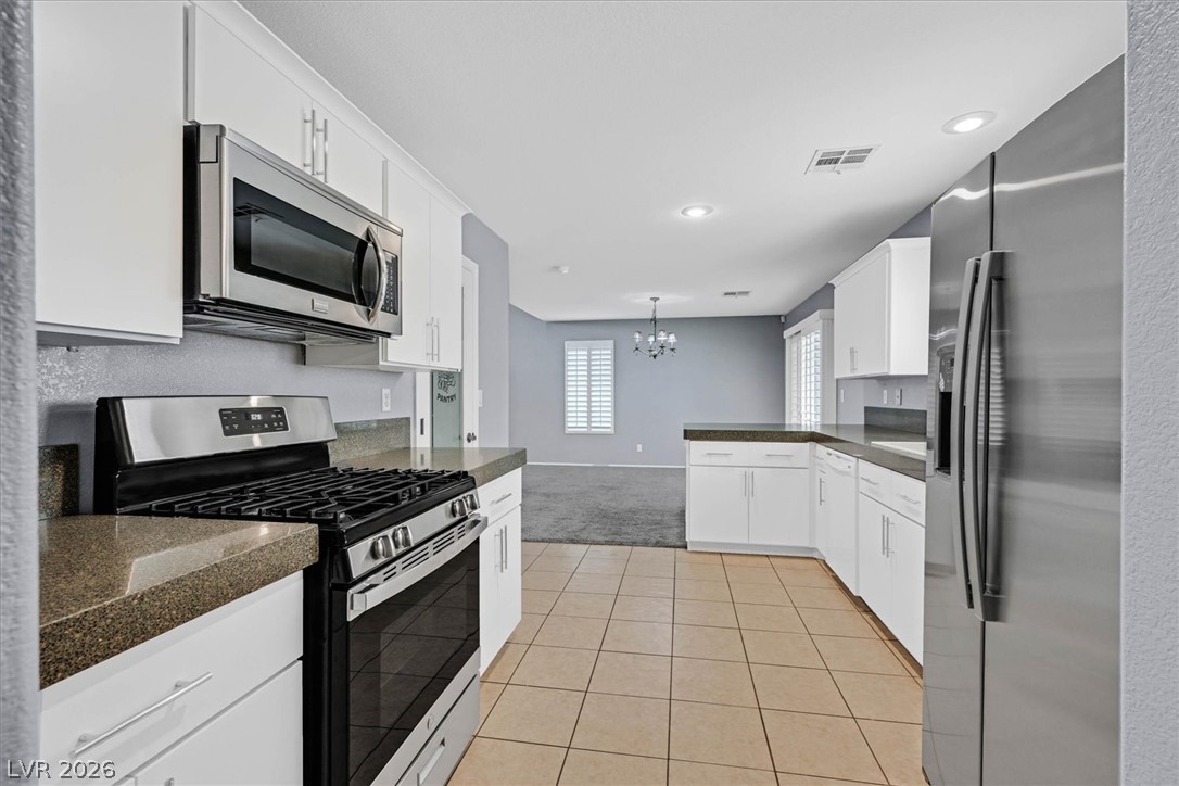 1429 Still Creek Avenue Property Photo 10