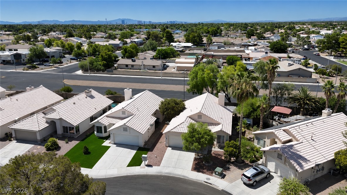 5209 Brookmere Drive Property Photo 8