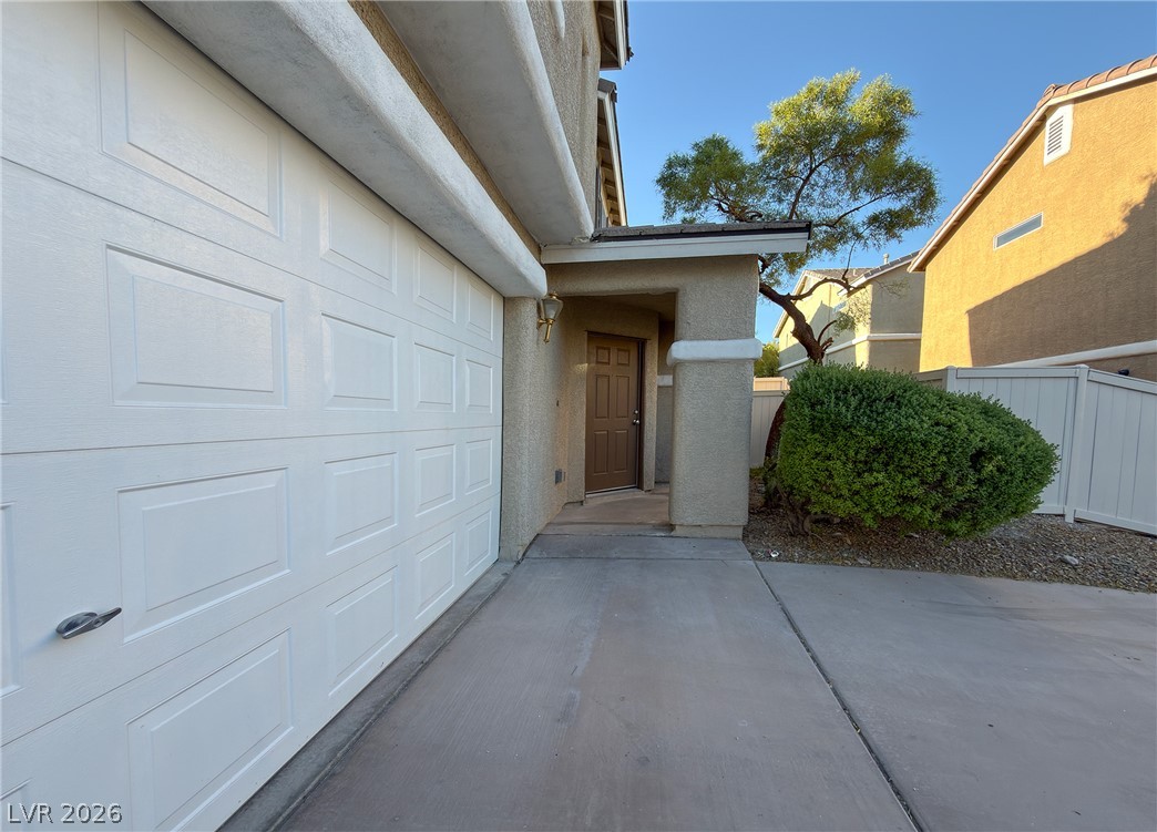 11970 Giles Street Property Photo 3