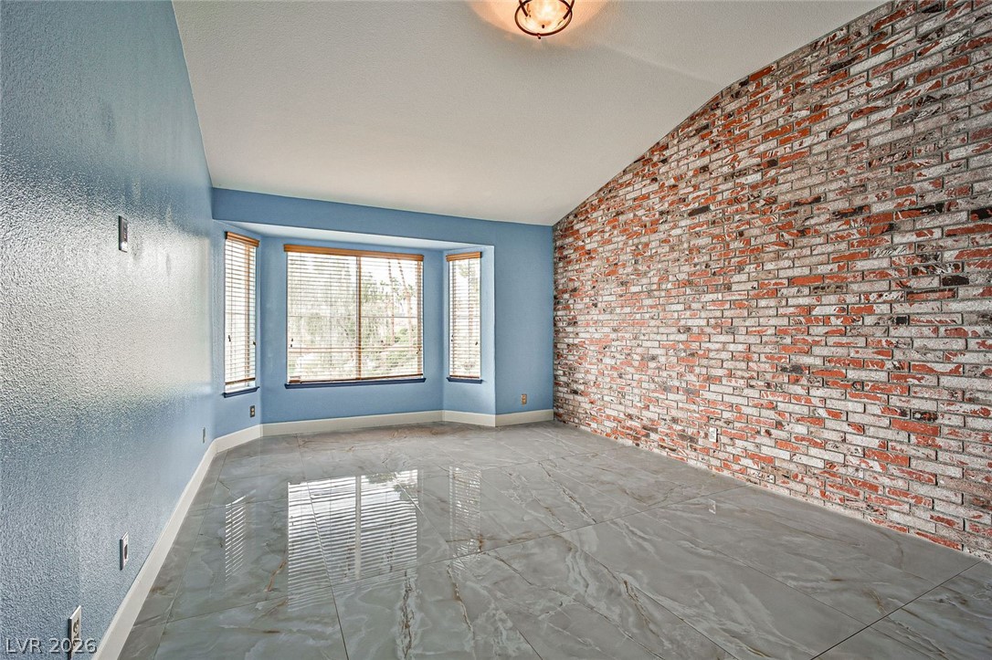 2657 Seashore Drive Property Photo 17