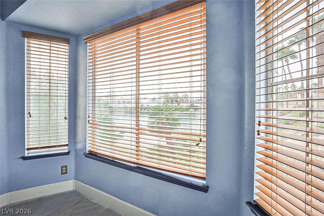 2657 Seashore Drive Property Photo 24