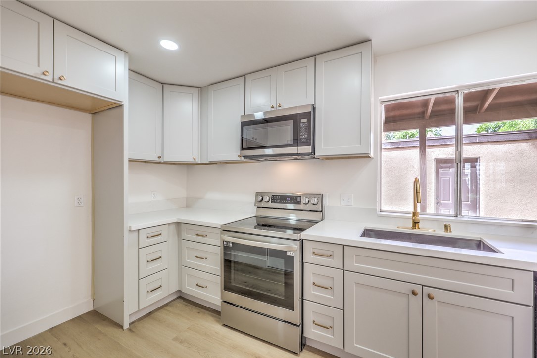 513 Starfire Place Property Photo 3