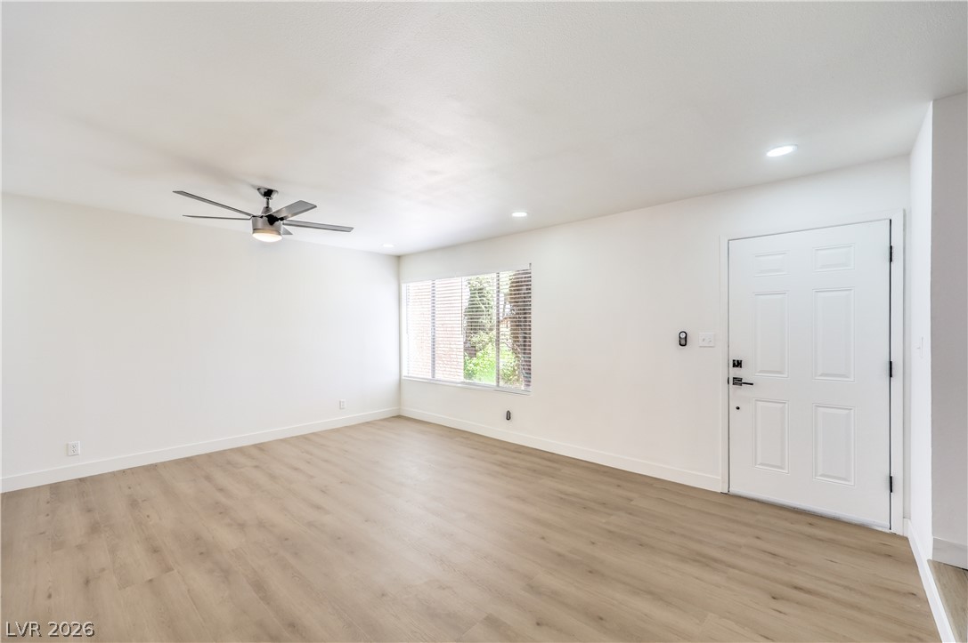 513 Starfire Place Property Photo 5