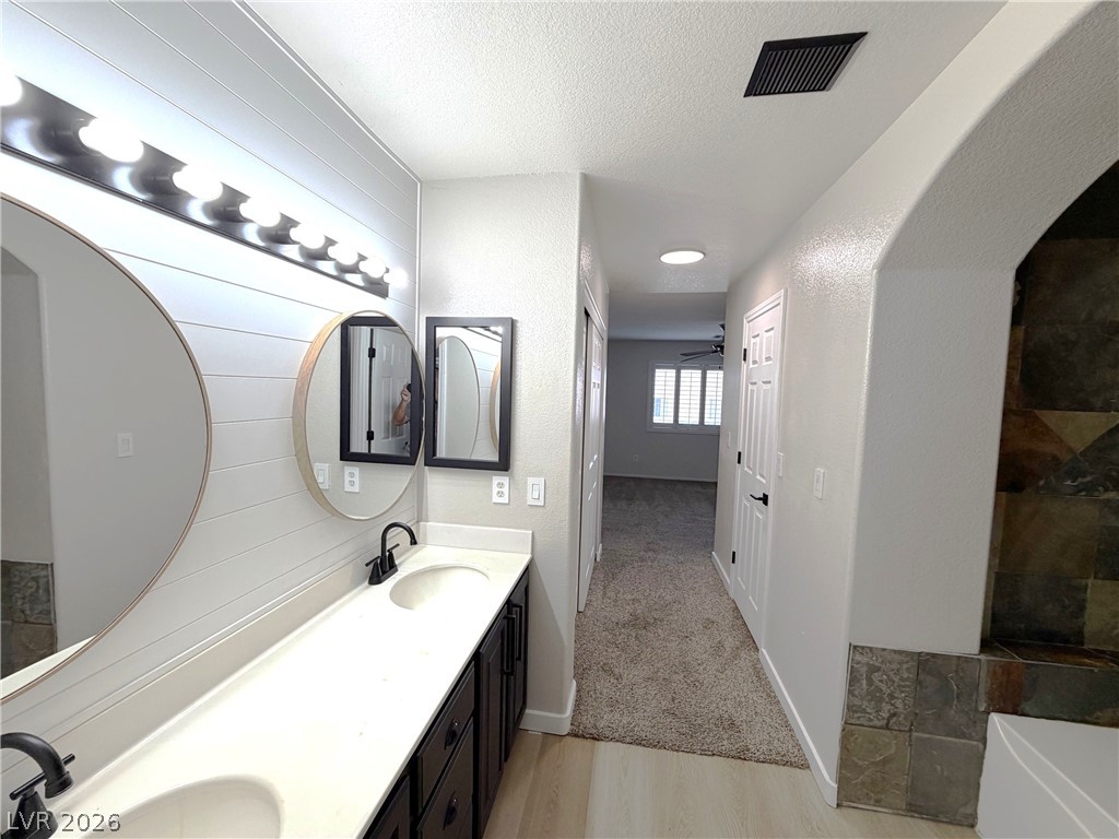 5782 Field Breeze Street Property Photo 9