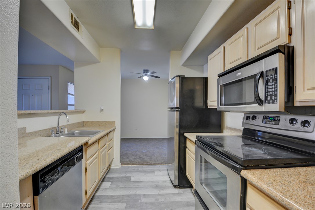2809613 Property Photo 8